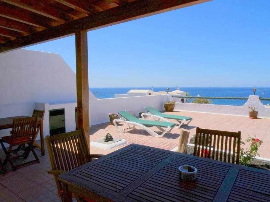 Casa Descanso Con Jacuzzi En Playa Quemada Exterior photo