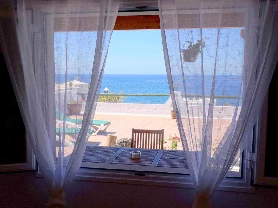 Casa Descanso Con Jacuzzi En Playa Quemada Exterior photo